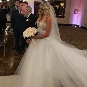 Pinnacle tornai wedding dress